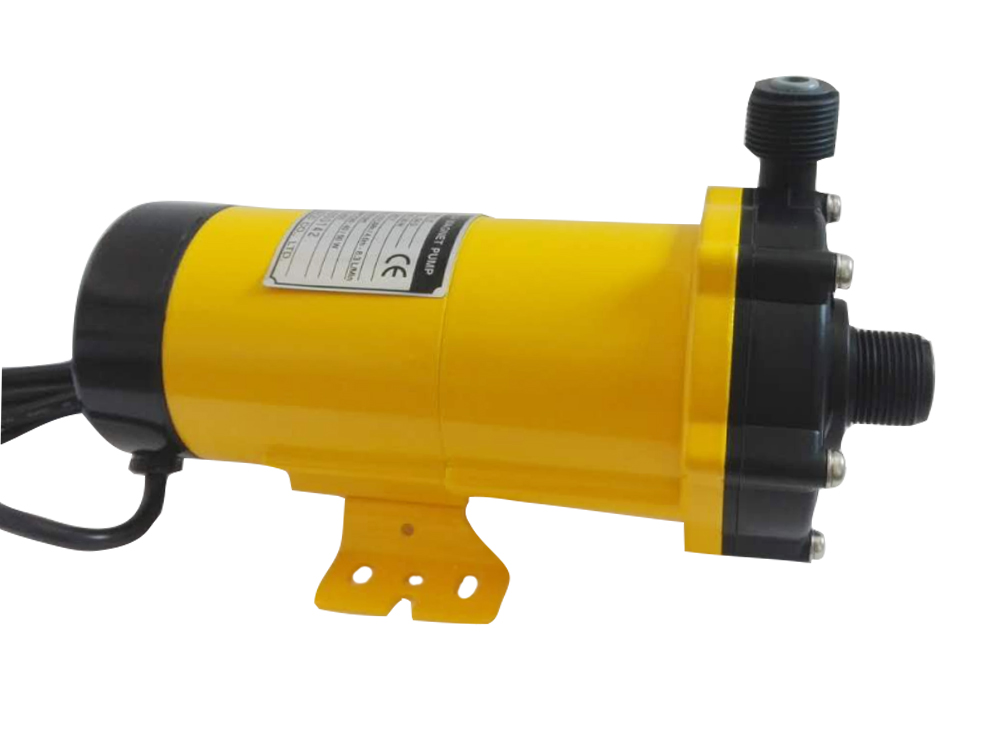 PAN WORLD Small magnetic pump NH-PS